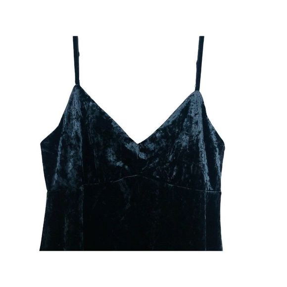 8481 Women's sz large Black velour velvet Little Black dress - Picture 3 of 8